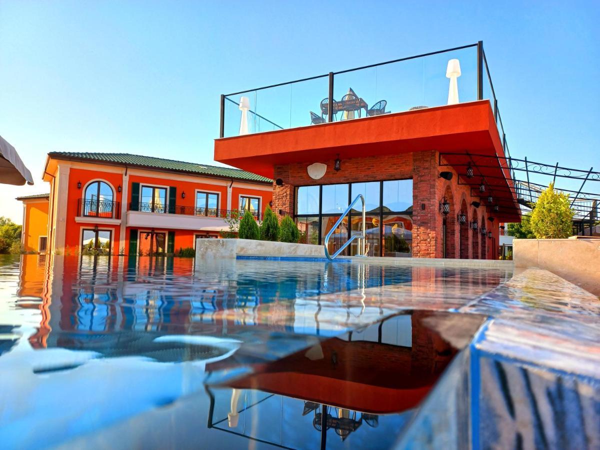 Villas For 4 Or 6 Adults In Therma Village Kranevo Exteriér fotografie